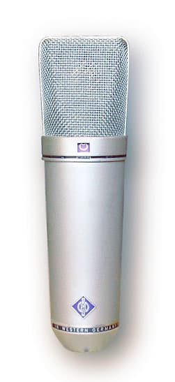 Neumann U 87, reference photo