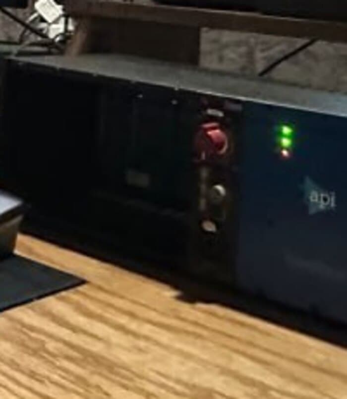 Neve 1073 LB preamp at Litt Recording Studios